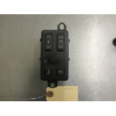 GSM529 Driver Info Switch From 2009 CADILLAC STS  4.6 25827228